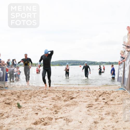 21.06.2026 - Viking Triathlon Michael Strokosch http://msf.ph/oto/9824461 21.06.2026 10:28:12 Schwimmen 19, 119, 280, 342, 371, 565 meine-sportfotos.de