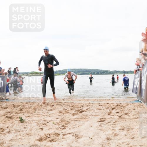 21.06.2026 - Viking Triathlon Michael Strokosch http://msf.ph/oto/9824473 21.06.2026 10:28:16 Schwimmen 19, 29, 119, 280, 342, 371 meine-sportfotos.de
