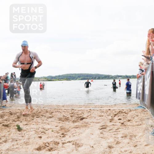 21.06.2026 - Viking Triathlon Michael Strokosch http://msf.ph/oto/9824480 21.06.2026 10:28:19 Schwimmen 29, 280, 342, 371 meine-sportfotos.de