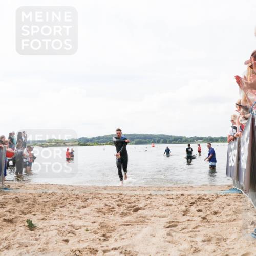 21.06.2026 - Viking Triathlon Michael Strokosch http://msf.ph/oto/9824495 21.06.2026 10:28:24 Schwimmen 29 meine-sportfotos.de