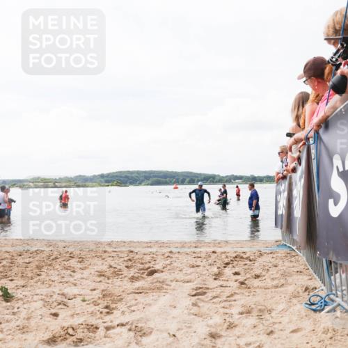 21.06.2026 - Viking Triathlon Michael Strokosch http://msf.ph/oto/9824525 21.06.2026 10:28:37 Schwimmen 271 meine-sportfotos.de