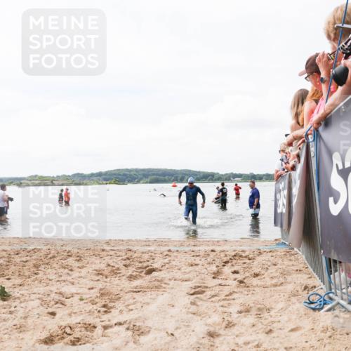 21.06.2026 - Viking Triathlon Michael Strokosch http://msf.ph/oto/9824531 21.06.2026 10:28:39 Schwimmen 271 meine-sportfotos.de