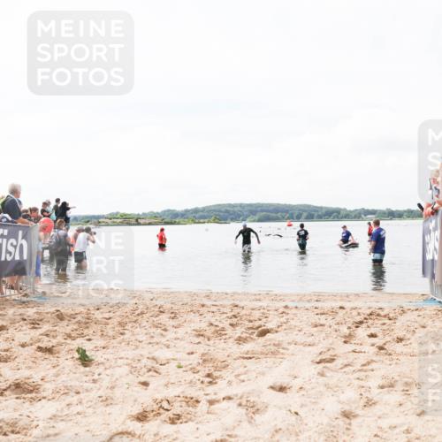 21.06.2026 - Viking Triathlon Michael Strokosch http://msf.ph/oto/9824552 21.06.2026 10:28:56 Schwimmen  meine-sportfotos.de