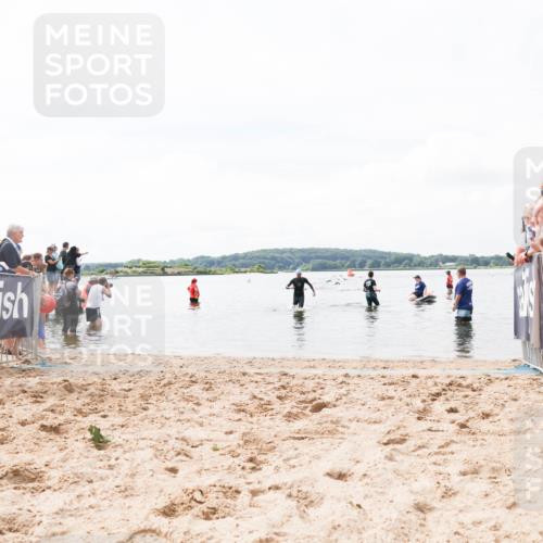 21.06.2026 - Viking Triathlon Michael Strokosch http://msf.ph/oto/9824553 21.06.2026 10:28:57 Schwimmen 466 meine-sportfotos.de