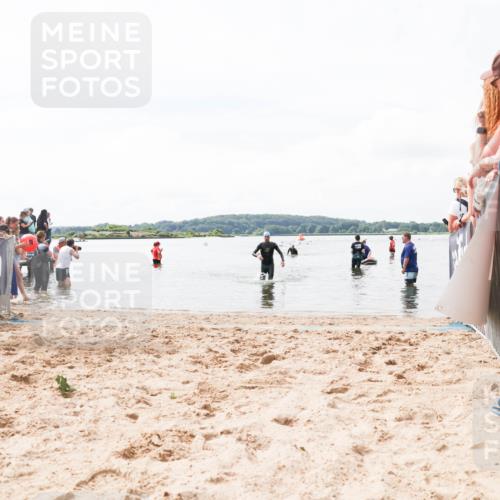 21.06.2026 - Viking Triathlon Michael Strokosch http://msf.ph/oto/9824564 21.06.2026 10:29:00 Schwimmen 466 meine-sportfotos.de