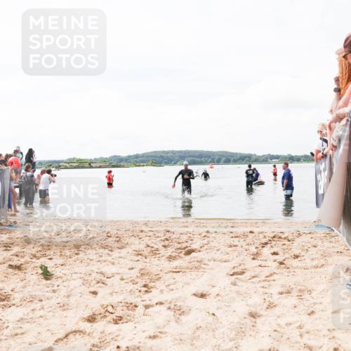 21.06.2026 - Viking Triathlon Michael Strokosch http://msf.ph/oto/9824565 21.06.2026 10:29:01 Schwimmen 466 meine-sportfotos.de
