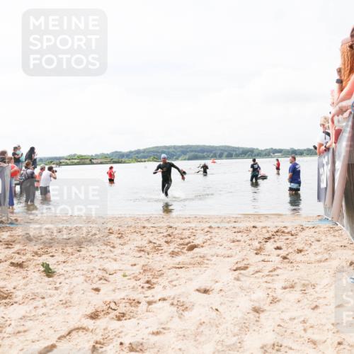 21.06.2026 - Viking Triathlon Michael Strokosch http://msf.ph/oto/9824570 21.06.2026 10:29:02 Schwimmen 466 meine-sportfotos.de