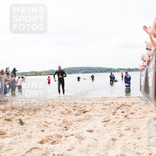 21.06.2026 - Viking Triathlon Michael Strokosch http://msf.ph/oto/9824577 21.06.2026 10:29:05 Schwimmen 466 meine-sportfotos.de