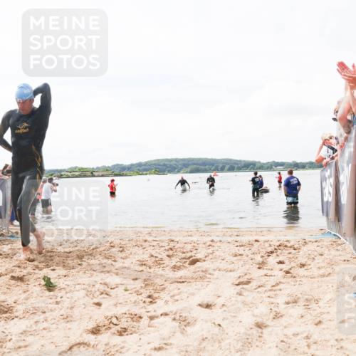 21.06.2026 - Viking Triathlon Michael Strokosch http://msf.ph/oto/9824585 21.06.2026 10:29:07 Schwimmen 466 meine-sportfotos.de