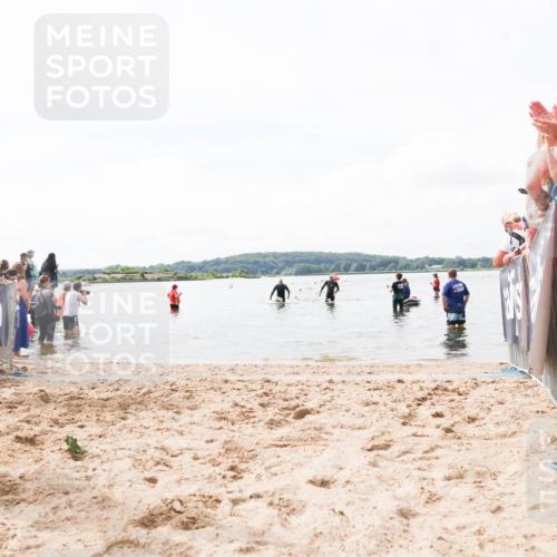 21.06.2026 - Viking Triathlon Michael Strokosch http://msf.ph/oto/9824587 21.06.2026 10:29:08 Schwimmen 466 meine-sportfotos.de