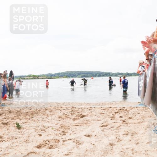 21.06.2026 - Viking Triathlon Michael Strokosch http://msf.ph/oto/9824597 21.06.2026 10:29:11 Schwimmen 466, 640 meine-sportfotos.de