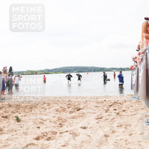 21.06.2026 - Viking Triathlon Michael Strokosch http://msf.ph/oto/9824600 21.06.2026 10:29:12 Schwimmen 466, 640 meine-sportfotos.de
