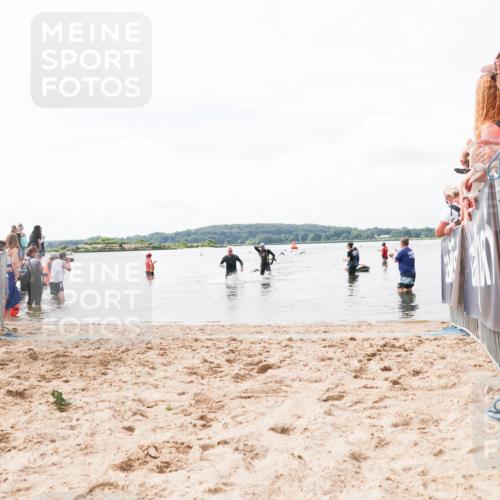 21.06.2026 - Viking Triathlon Michael Strokosch http://msf.ph/oto/9824601 21.06.2026 10:29:13 Schwimmen 441, 640 meine-sportfotos.de