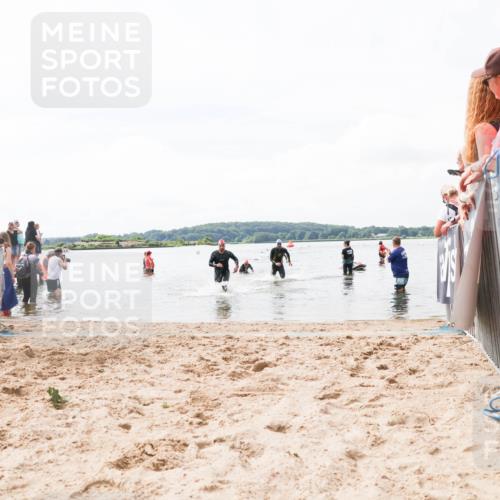 21.06.2026 - Viking Triathlon Michael Strokosch http://msf.ph/oto/9824609 21.06.2026 10:29:15 Schwimmen 441, 640, 643 meine-sportfotos.de