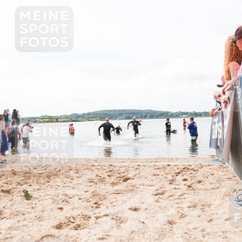 21.06.2026 - Viking Triathlon Michael Strokosch http://msf.ph/oto/9824610 21.06.2026 10:29:16 Schwimmen 441, 640, 643 meine-sportfotos.de