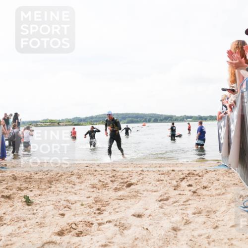 21.06.2026 - Viking Triathlon Michael Strokosch http://msf.ph/oto/9824624 21.06.2026 10:29:20 Schwimmen 65, 441, 640, 643 meine-sportfotos.de
