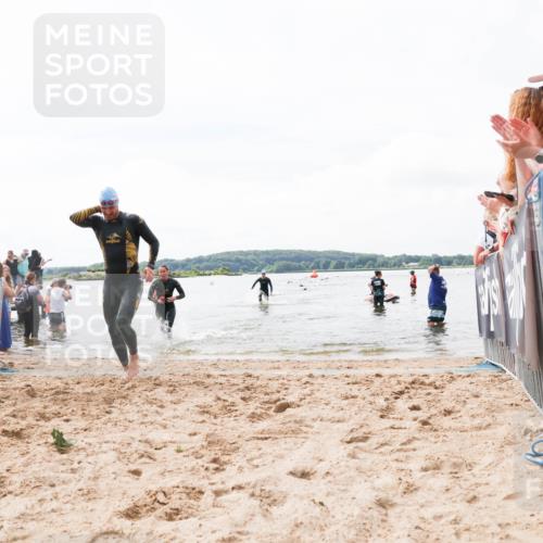 21.06.2026 - Viking Triathlon Michael Strokosch http://msf.ph/oto/9824629 21.06.2026 10:29:22 Schwimmen 65, 441, 640, 643 meine-sportfotos.de