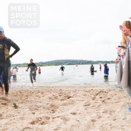 21.06.2026 - Viking Triathlon Michael Strokosch http://msf.ph/oto/9824632 21.06.2026 10:29:23 Schwimmen 65, 441, 640, 643 meine-sportfotos.de