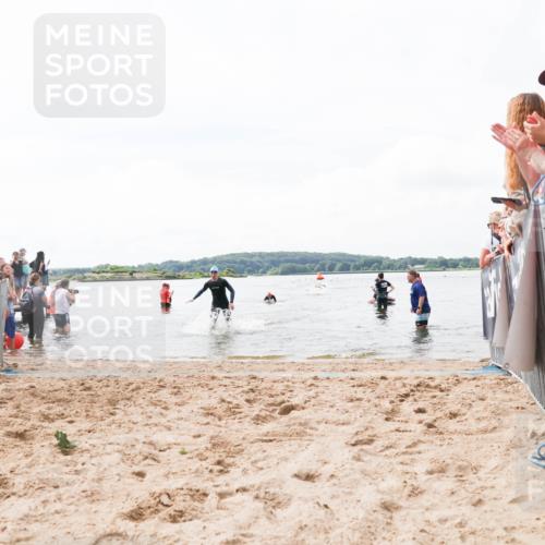 21.06.2026 - Viking Triathlon Michael Strokosch http://msf.ph/oto/9824644 21.06.2026 10:29:27 Schwimmen 65, 441, 643 meine-sportfotos.de