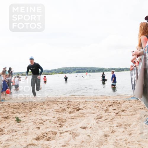21.06.2026 - Viking Triathlon Michael Strokosch http://msf.ph/oto/9824651 21.06.2026 10:29:29 Schwimmen 65, 643 meine-sportfotos.de