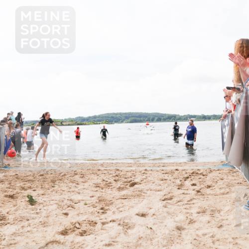 21.06.2026 - Viking Triathlon Michael Strokosch http://msf.ph/oto/9824656 21.06.2026 10:29:31 Schwimmen 65 meine-sportfotos.de