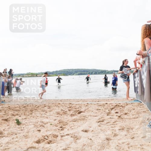 21.06.2026 - Viking Triathlon Michael Strokosch http://msf.ph/oto/9824663 21.06.2026 10:29:33 Schwimmen 65, 610 meine-sportfotos.de