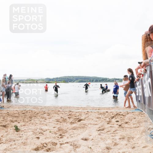 21.06.2026 - Viking Triathlon Michael Strokosch http://msf.ph/oto/9824668 21.06.2026 10:29:35 Schwimmen 65, 610 meine-sportfotos.de