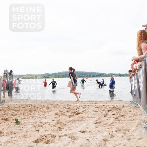 21.06.2026 - Viking Triathlon Michael Strokosch http://msf.ph/oto/9824671 21.06.2026 10:29:36 Schwimmen 74, 610 meine-sportfotos.de