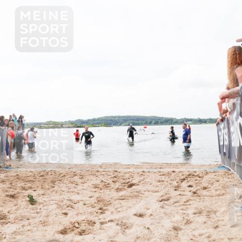 21.06.2026 - Viking Triathlon Michael Strokosch http://msf.ph/oto/9824676 21.06.2026 10:29:38 Schwimmen 74, 610 meine-sportfotos.de