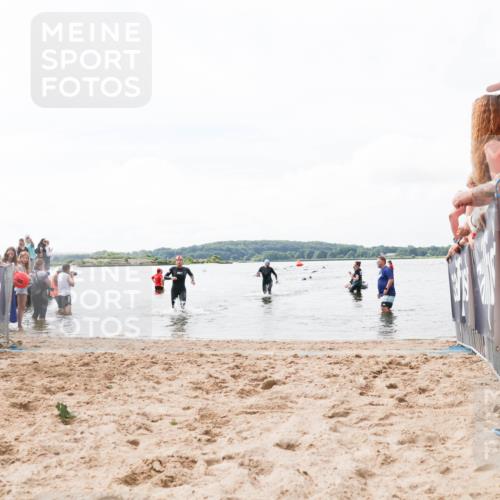 21.06.2026 - Viking Triathlon Michael Strokosch http://msf.ph/oto/9824677 21.06.2026 10:29:38 Schwimmen 74, 610 meine-sportfotos.de