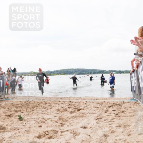 21.06.2026 - Viking Triathlon Michael Strokosch http://msf.ph/oto/9824684 21.06.2026 10:29:40 Schwimmen 74, 610 meine-sportfotos.de