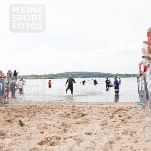 21.06.2026 - Viking Triathlon Michael Strokosch http://msf.ph/oto/9824690 21.06.2026 10:29:42 Schwimmen 74, 610 meine-sportfotos.de