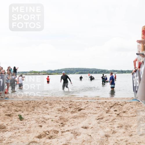21.06.2026 - Viking Triathlon Michael Strokosch http://msf.ph/oto/9824691 21.06.2026 10:29:43 Schwimmen 74, 610 meine-sportfotos.de