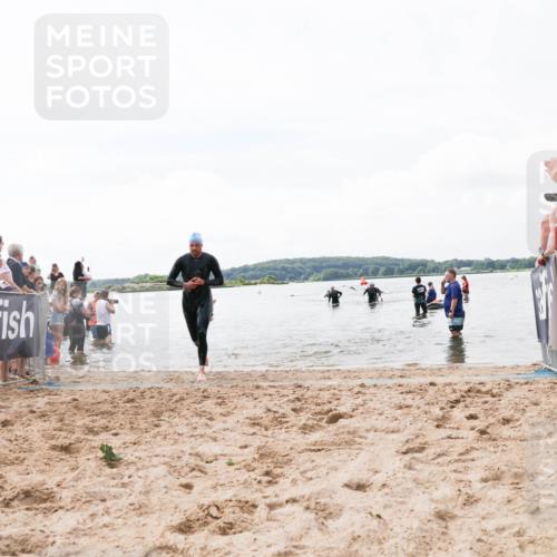 21.06.2026 - Viking Triathlon Michael Strokosch http://msf.ph/oto/9824696 21.06.2026 10:29:44 Schwimmen 74, 610 meine-sportfotos.de