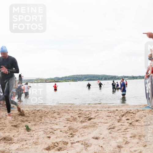 21.06.2026 - Viking Triathlon Michael Strokosch http://msf.ph/oto/9824700 21.06.2026 10:29:46 Schwimmen 74, 610 meine-sportfotos.de