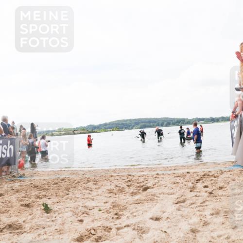 21.06.2026 - Viking Triathlon Michael Strokosch http://msf.ph/oto/9824703 21.06.2026 10:29:47 Schwimmen 74, 610 meine-sportfotos.de