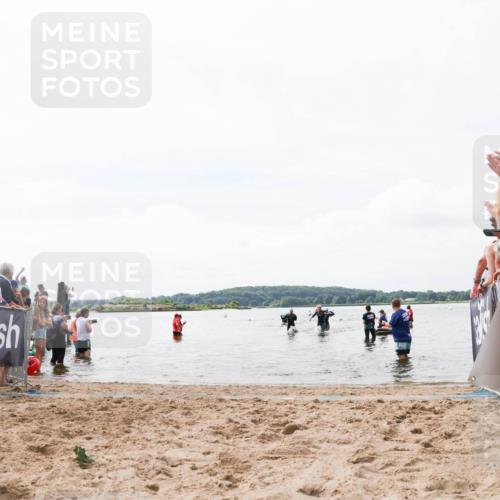 21.06.2026 - Viking Triathlon Michael Strokosch http://msf.ph/oto/9824705 21.06.2026 10:29:47 Schwimmen 74, 610 meine-sportfotos.de