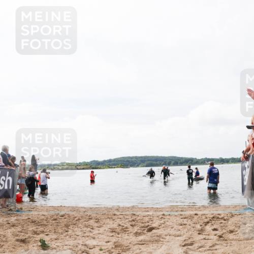 21.06.2026 - Viking Triathlon Michael Strokosch http://msf.ph/oto/9824709 21.06.2026 10:29:49 Schwimmen 74 meine-sportfotos.de