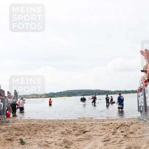 21.06.2026 - Viking Triathlon Michael Strokosch http://msf.ph/oto/9824711 21.06.2026 10:29:49 Schwimmen 74 meine-sportfotos.de