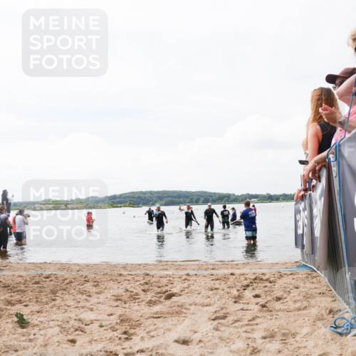 21.06.2026 - Viking Triathlon Michael Strokosch http://msf.ph/oto/9824724 21.06.2026 10:29:54 Schwimmen 169, 359, 527 meine-sportfotos.de