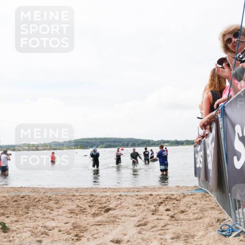 21.06.2026 - Viking Triathlon Michael Strokosch http://msf.ph/oto/9824728 21.06.2026 10:29:55 Schwimmen 169, 359, 527 meine-sportfotos.de