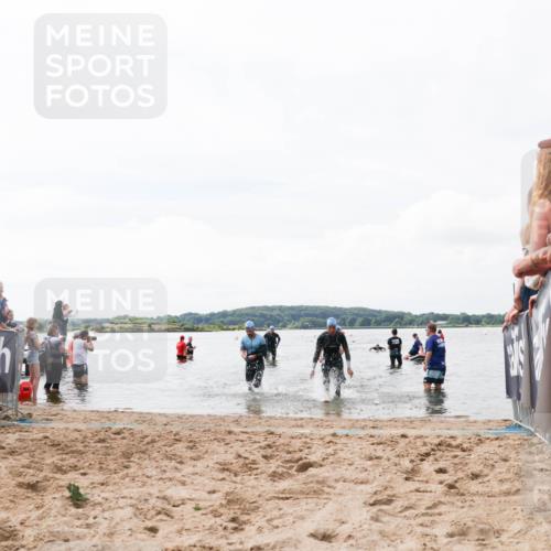 21.06.2026 - Viking Triathlon Michael Strokosch http://msf.ph/oto/9824739 21.06.2026 10:29:59 Schwimmen 169, 270, 359, 527 meine-sportfotos.de