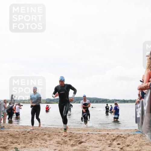 21.06.2026 - Viking Triathlon Michael Strokosch http://msf.ph/oto/9824747 21.06.2026 10:30:01 Schwimmen 169, 270, 359, 527 meine-sportfotos.de