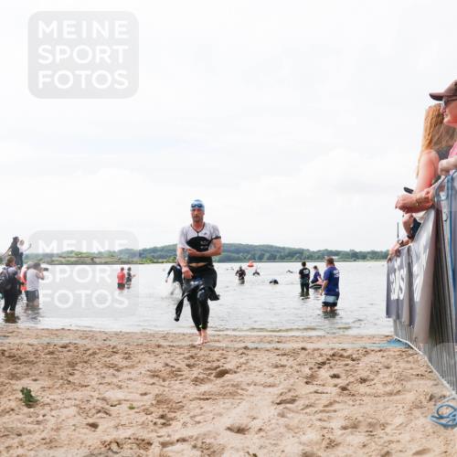 21.06.2026 - Viking Triathlon Michael Strokosch http://msf.ph/oto/9824751 21.06.2026 10:30:03 Schwimmen 31, 169, 270, 359, 527 meine-sportfotos.de
