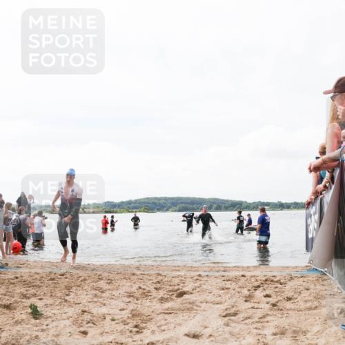 21.06.2026 - Viking Triathlon Michael Strokosch http://msf.ph/oto/9824774 21.06.2026 10:30:10 Schwimmen 31, 38, 270 meine-sportfotos.de