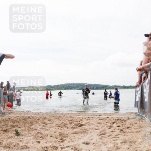 21.06.2026 - Viking Triathlon Michael Strokosch http://msf.ph/oto/9824778 21.06.2026 10:30:12 Schwimmen 31, 38, 104, 270 meine-sportfotos.de
