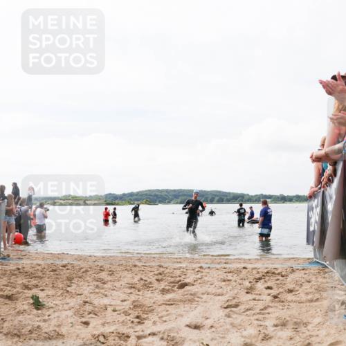 21.06.2026 - Viking Triathlon Michael Strokosch http://msf.ph/oto/9824779 21.06.2026 10:30:12 Schwimmen 31, 38, 104, 270 meine-sportfotos.de