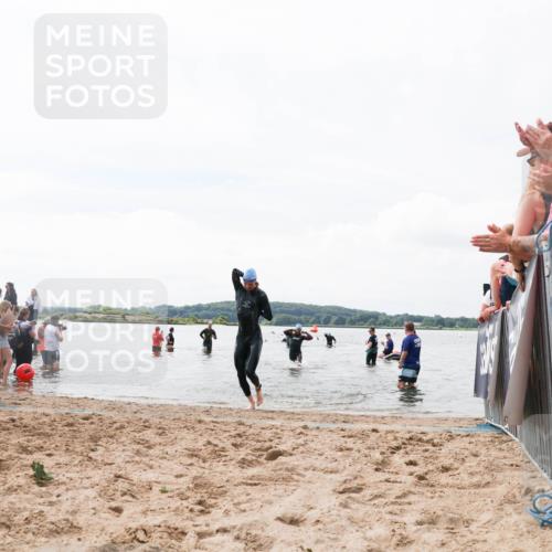 21.06.2026 - Viking Triathlon Michael Strokosch http://msf.ph/oto/9824785 21.06.2026 10:30:14 Schwimmen 31, 38, 104, 270 meine-sportfotos.de