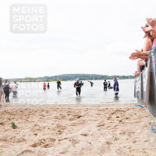 21.06.2026 - Viking Triathlon Michael Strokosch http://msf.ph/oto/9824796 21.06.2026 10:30:18 Schwimmen 27, 38, 104 meine-sportfotos.de