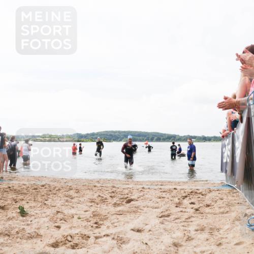 21.06.2026 - Viking Triathlon Michael Strokosch http://msf.ph/oto/9824798 21.06.2026 10:30:18 Schwimmen 27, 38, 104 meine-sportfotos.de